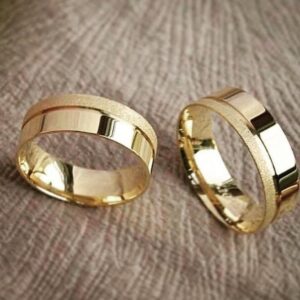 alianças em ouro 18k modelo contraste texturizado