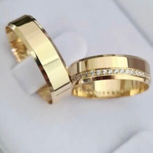 alianças em ouro 18k modelo luxo chanfrado cravejado