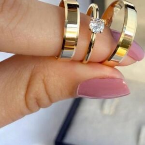 alianças em ouro 18k bicolor modelo chanfrada contraste